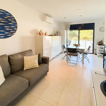 Apartamento Judit Apartment *